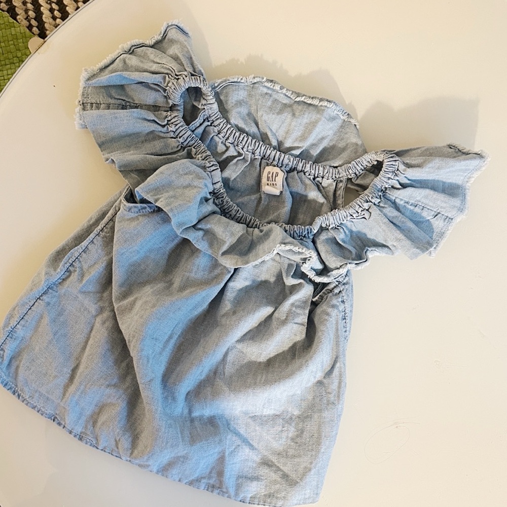 GAP Kids Denim Blue Off-Shoulder Flutter Ruffle Gathered Sleeve Top size Small